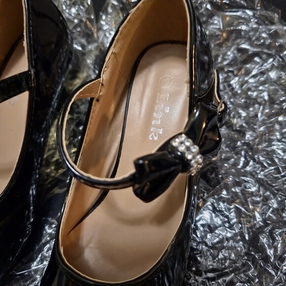 Little Girls Forever Link Mary Jane Pumps - Black Size 3 - Picture 2 of 6